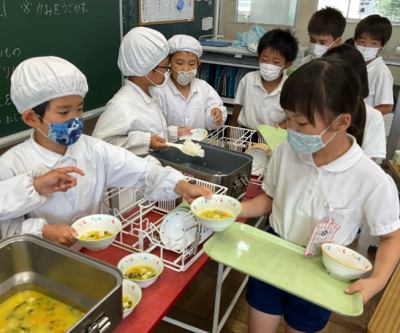 ３組　給食